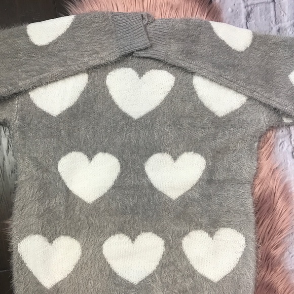 LAST//Fuzzy Hearts Sweater - Picture 5 of 8